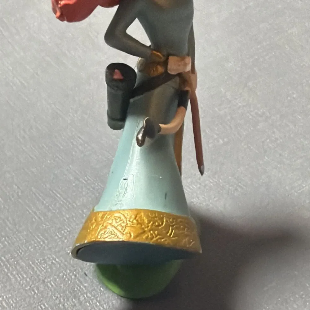 Disney Merida Figurine Blue Dress Gold Trim Bow Arrow Brave-M